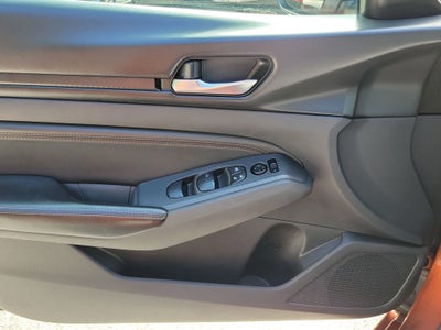 2020 Nissan Altima 2.5 SR W/PREMIUM PACKAGE