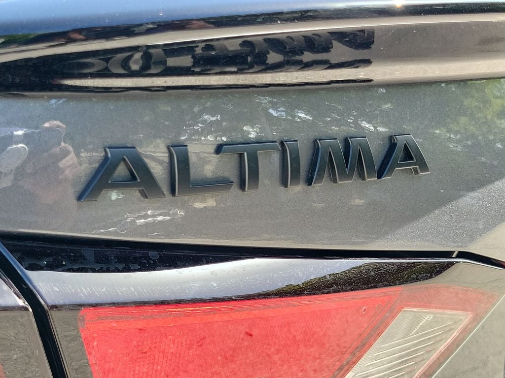 2026 Nissan Altima 2.5 SR Midnight