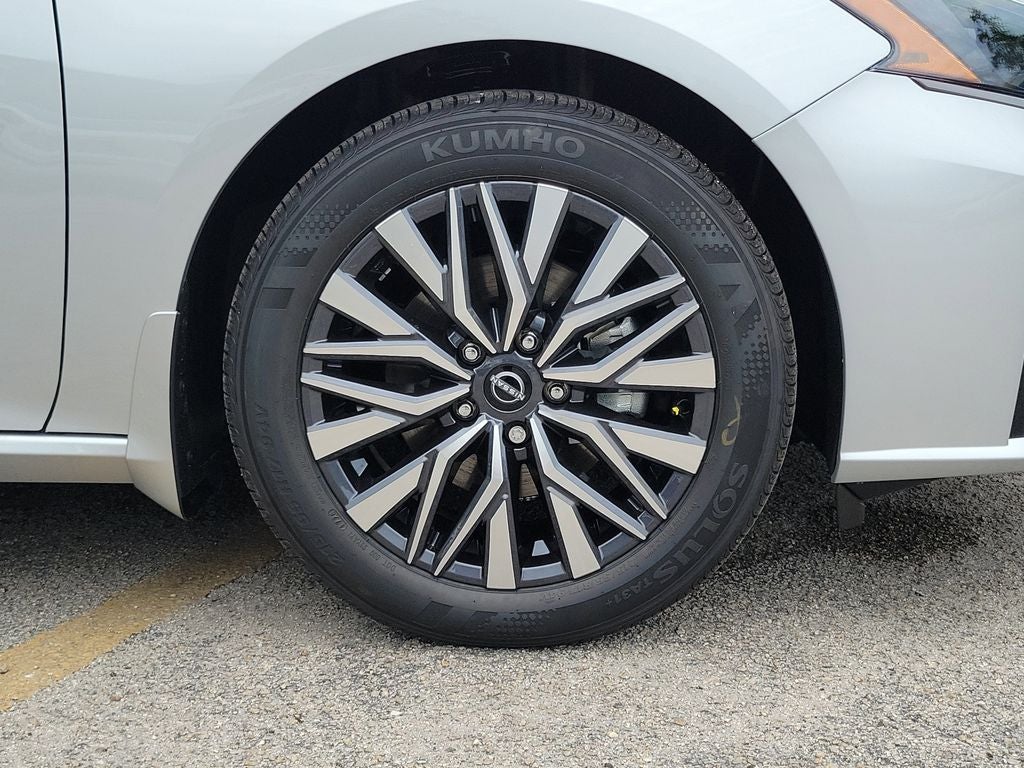 2026 Nissan Altima 2.5 SV