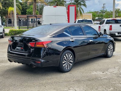 2023 Nissan Altima 2.5 SV w/Premium Package