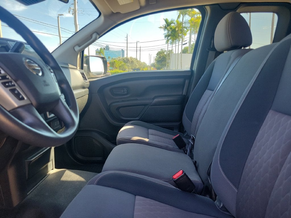 2022 Nissan Titan S