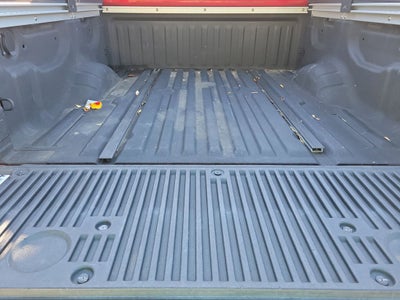 2020 Nissan Titan PRO-4X w/Panoramic Moonroof