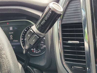 2021 Nissan Titan SV w/Convenience Package