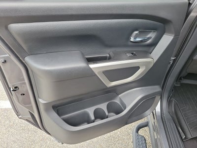 2023 Nissan Titan XD SV w/Convenience Pkg