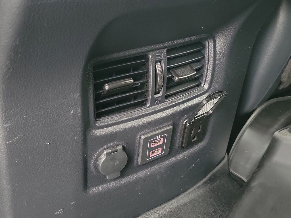 2023 Nissan Titan XD SV w/Convenience Pkg
