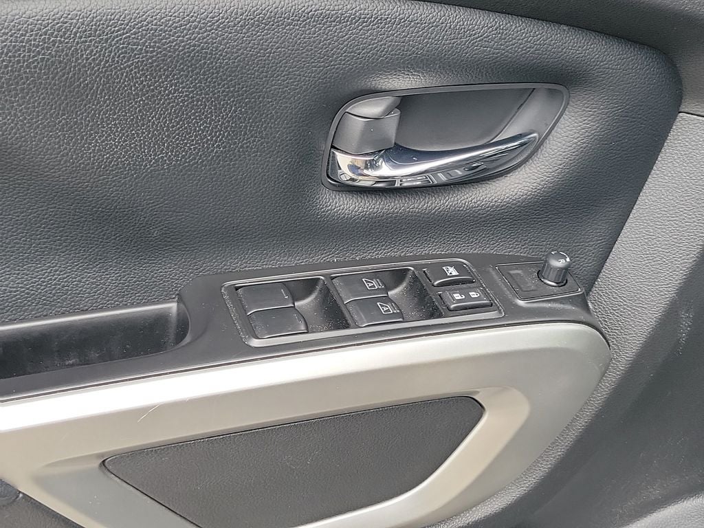 2023 Nissan Titan XD SV w/Convenience Pkg