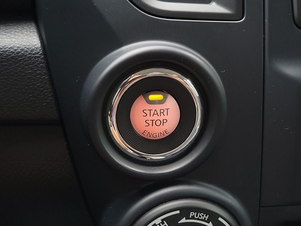 2023 Nissan Titan XD SV w/Convenience Pkg