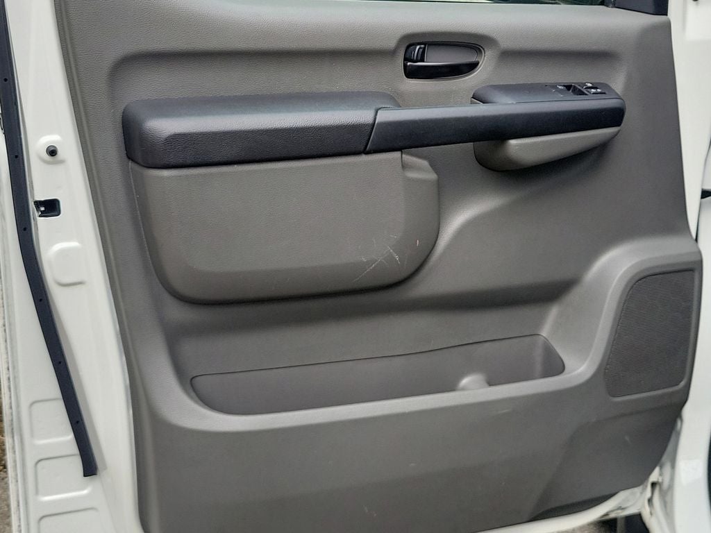 2021 Nissan NV2500 HD SV V8 High Roof