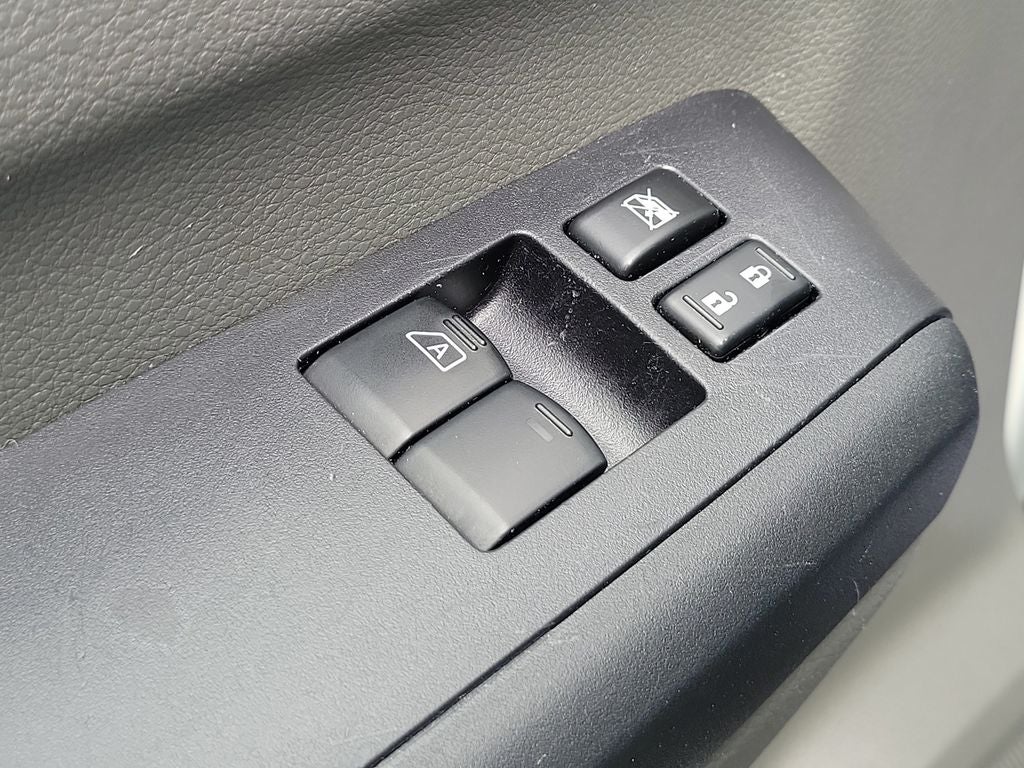 2021 Nissan NV2500 HD SV V8 High Roof