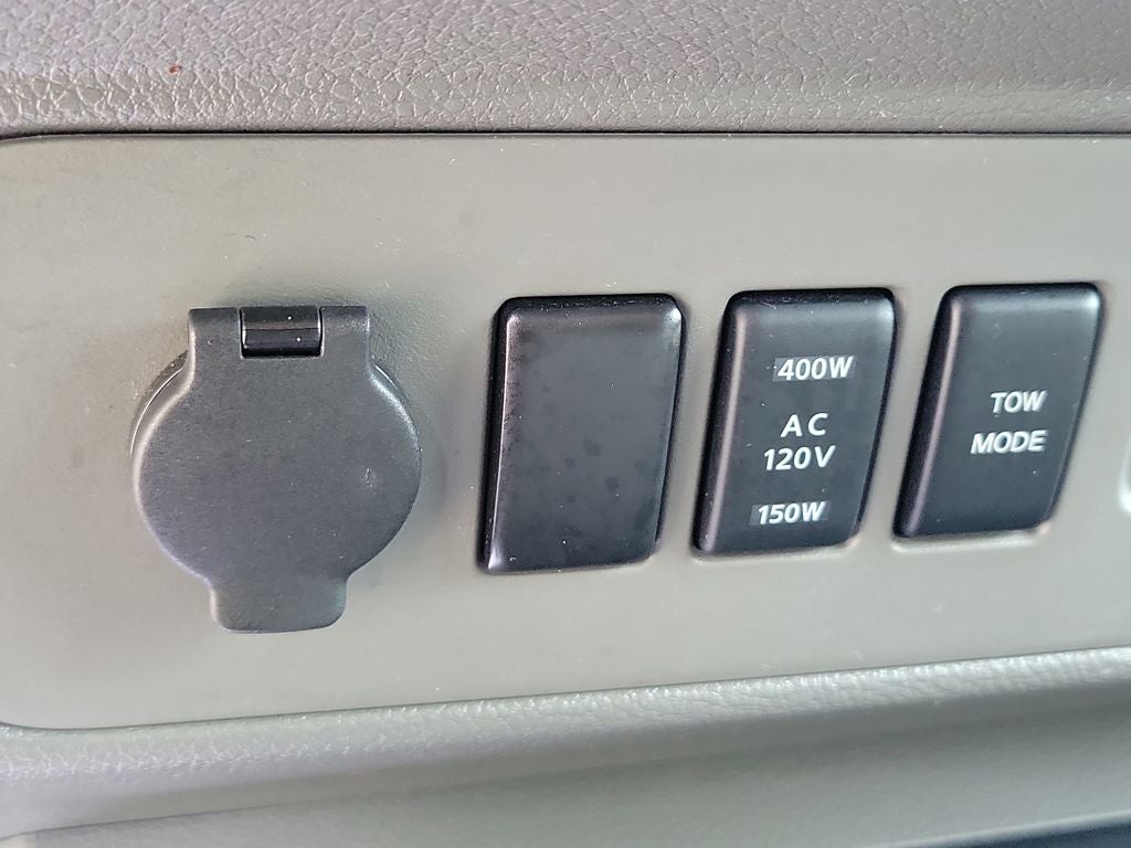 2021 Nissan NV2500 HD SV V8 High Roof