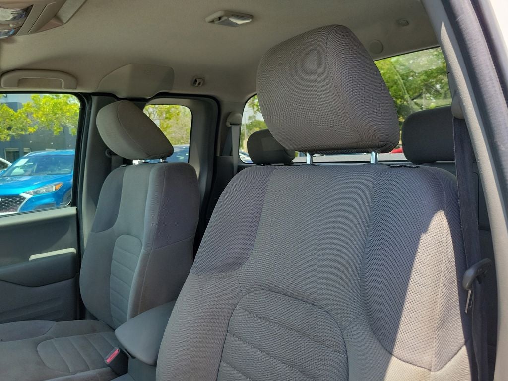 2016 Nissan Frontier S
