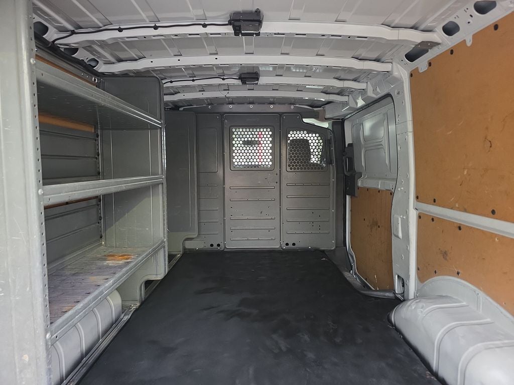 2021 Nissan NV2500 HD SV