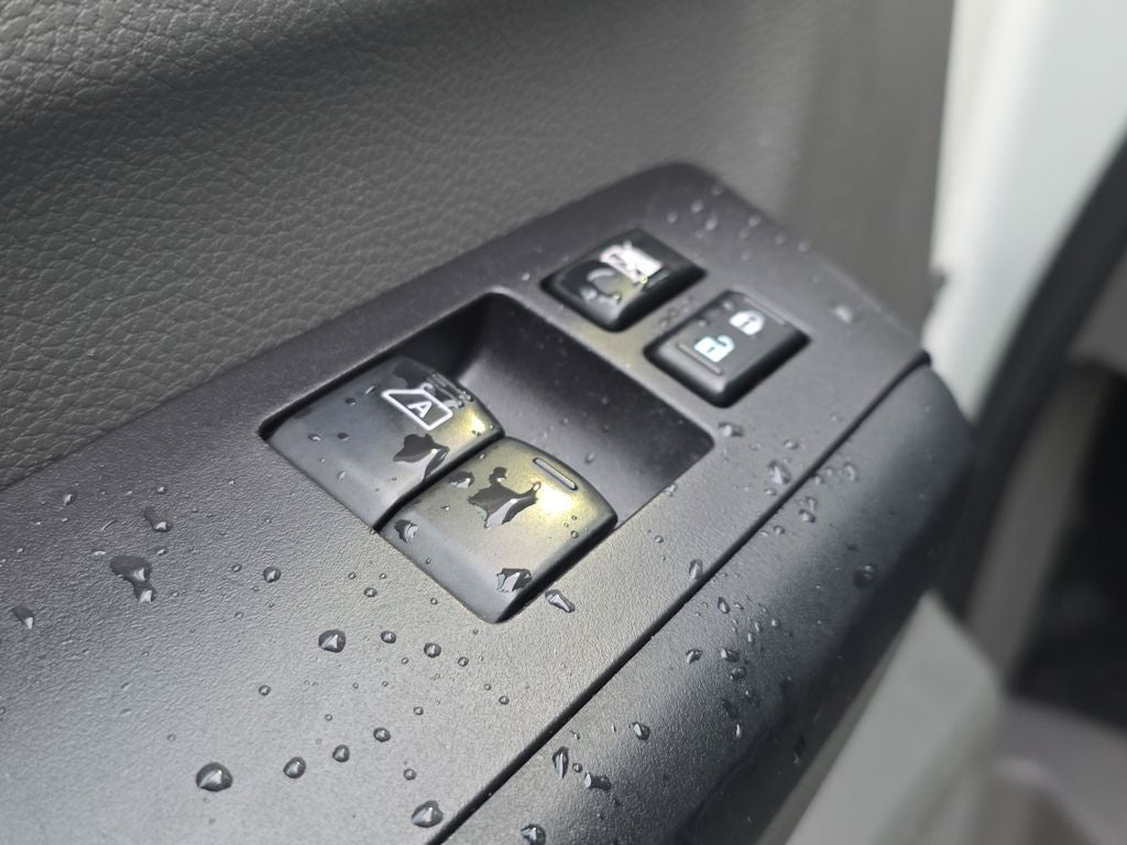 2021 Nissan NV2500 HD SV