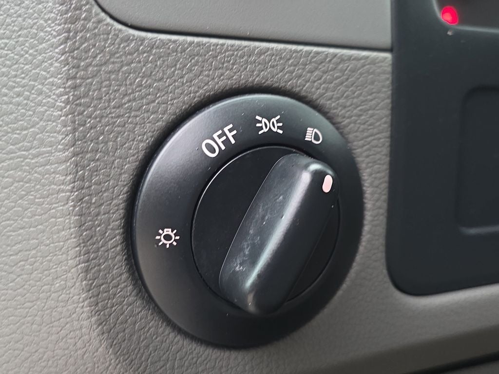 2021 Nissan NV2500 HD SV