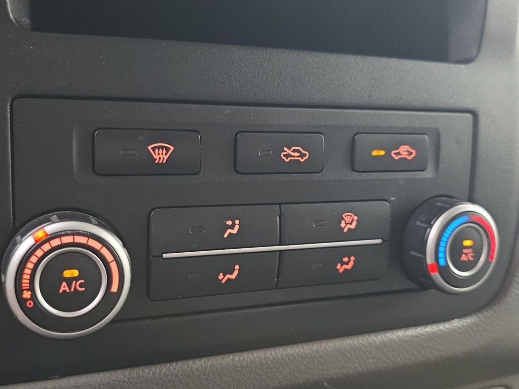 2021 Nissan NV2500 HD SV