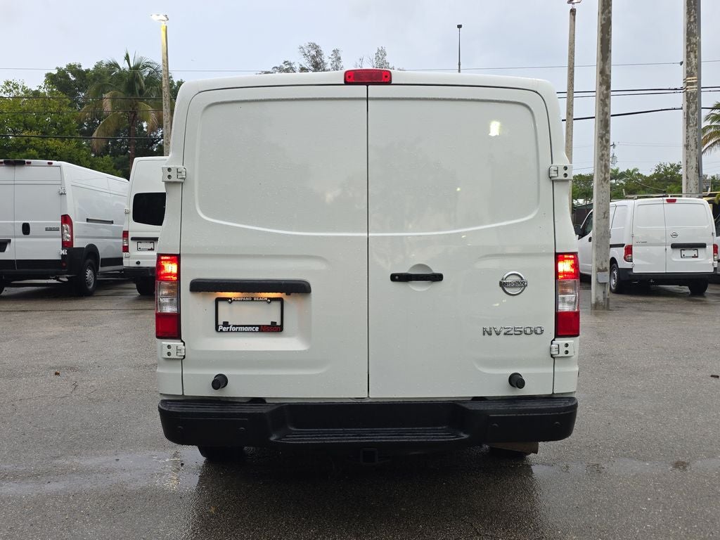 2021 Nissan NV2500 HD SV