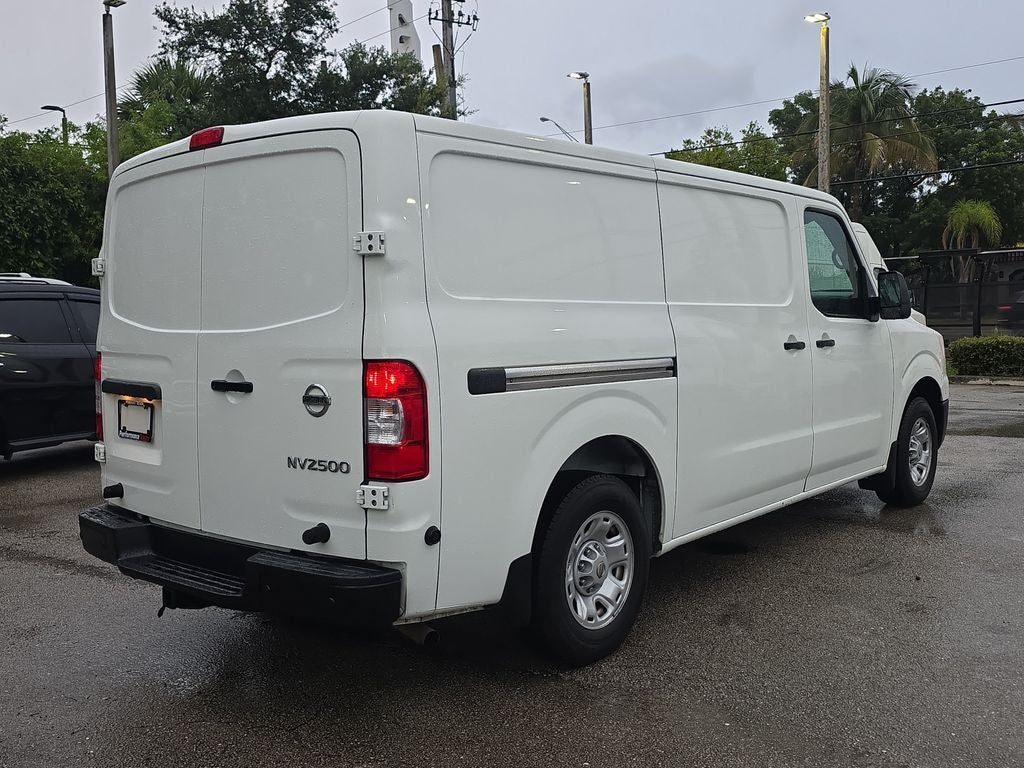 2021 Nissan NV2500 HD SV