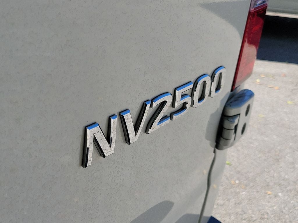 2021 Nissan NV2500 HD SV Standard Roof