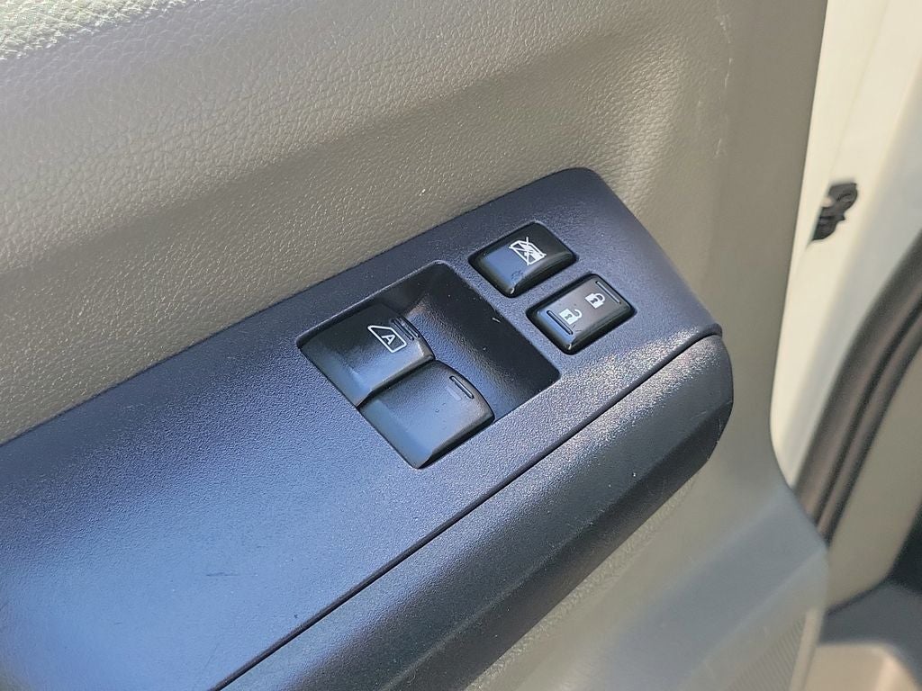 2021 Nissan NV2500 HD SV Standard Roof