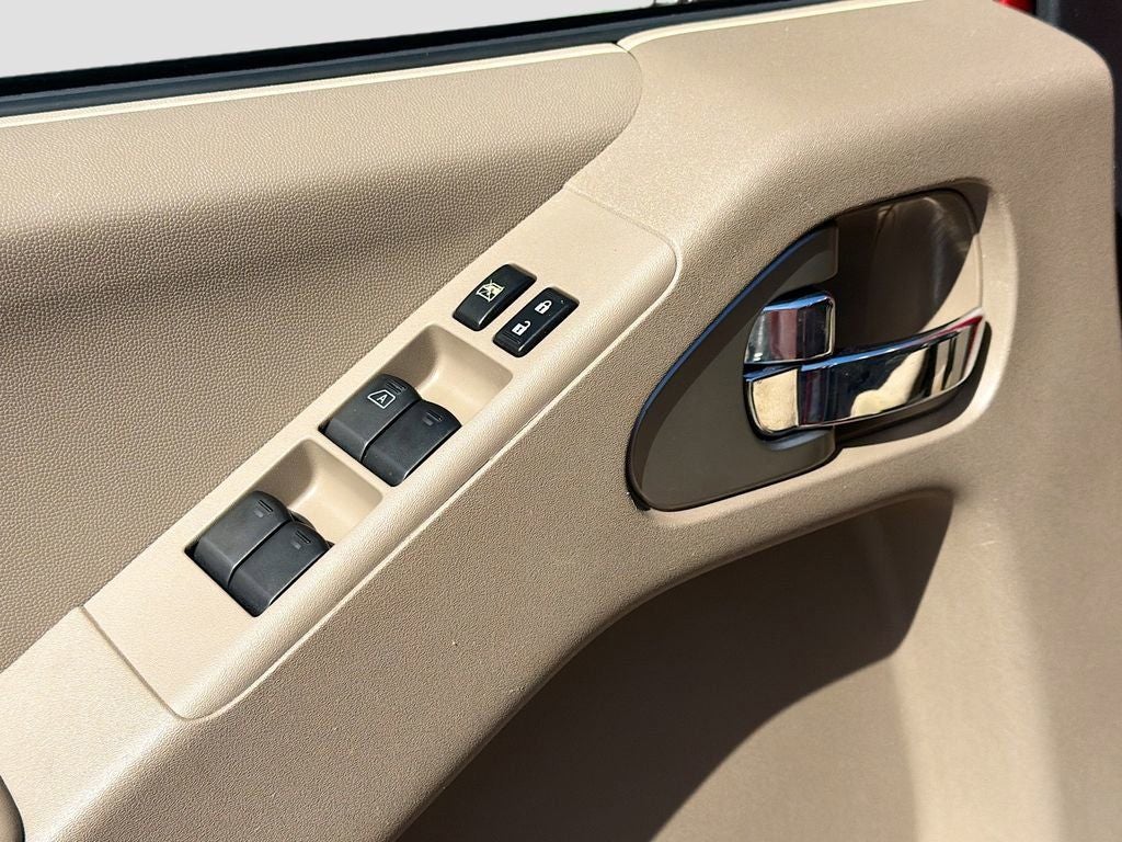 2017 Nissan Frontier SV W/SUNROOF