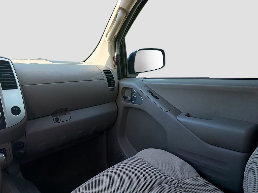 2017 Nissan Frontier SV W/SUNROOF