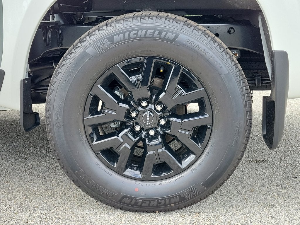 2027 Nissan Frontier SV