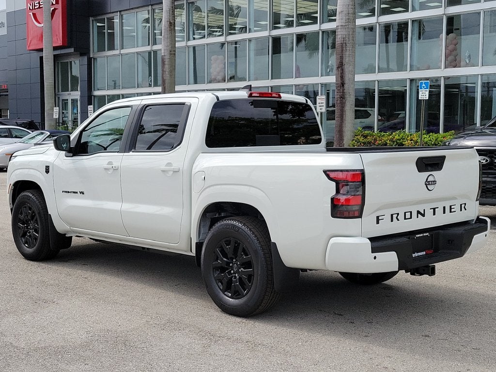 2027 Nissan Frontier SV