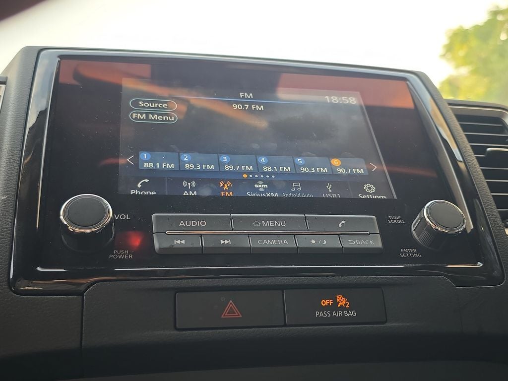 2022 Nissan Frontier SV