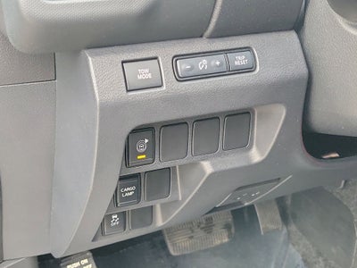 2023 Nissan Frontier PRO-X