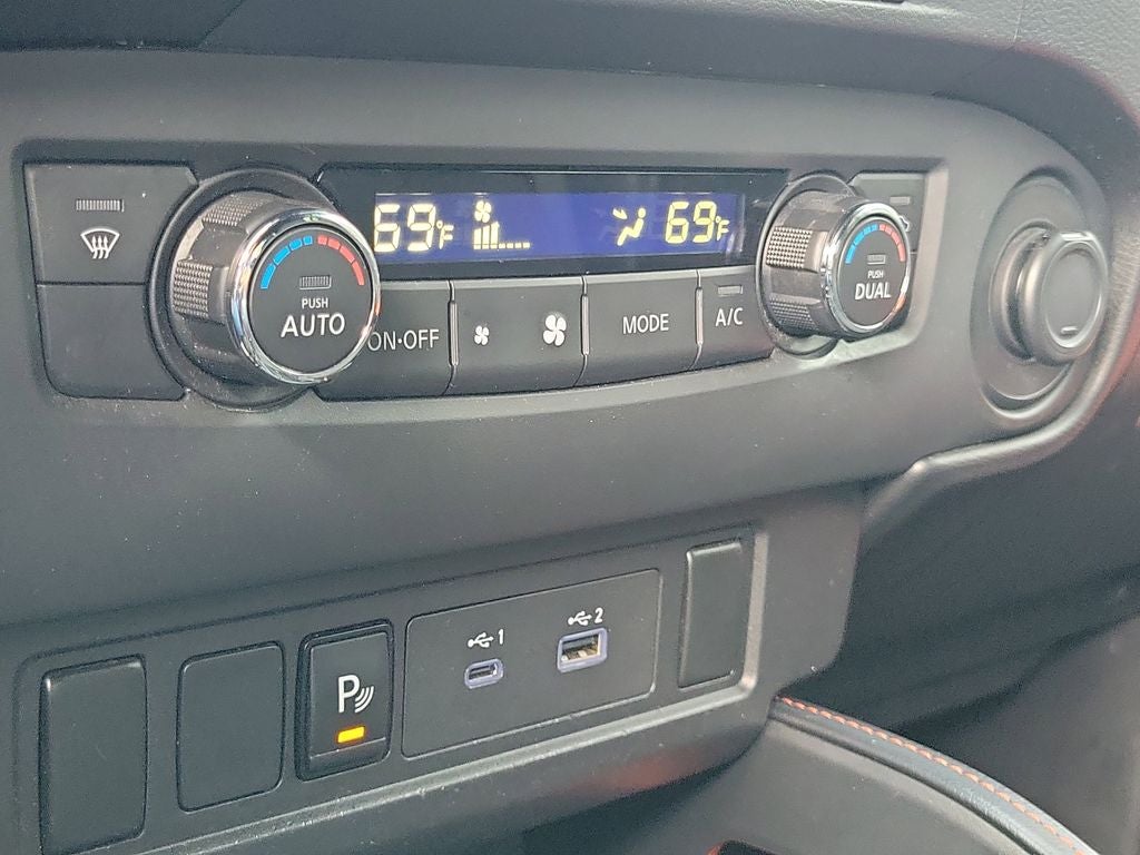 2023 Nissan Frontier PRO-X