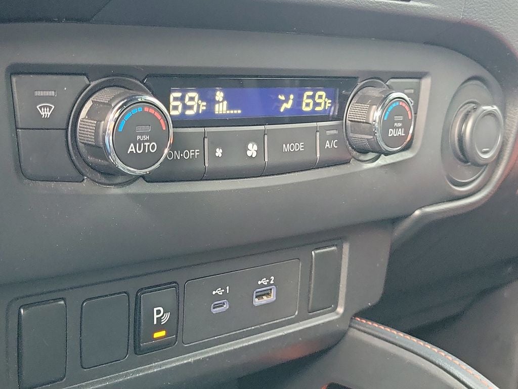 2023 Nissan Frontier PRO-X