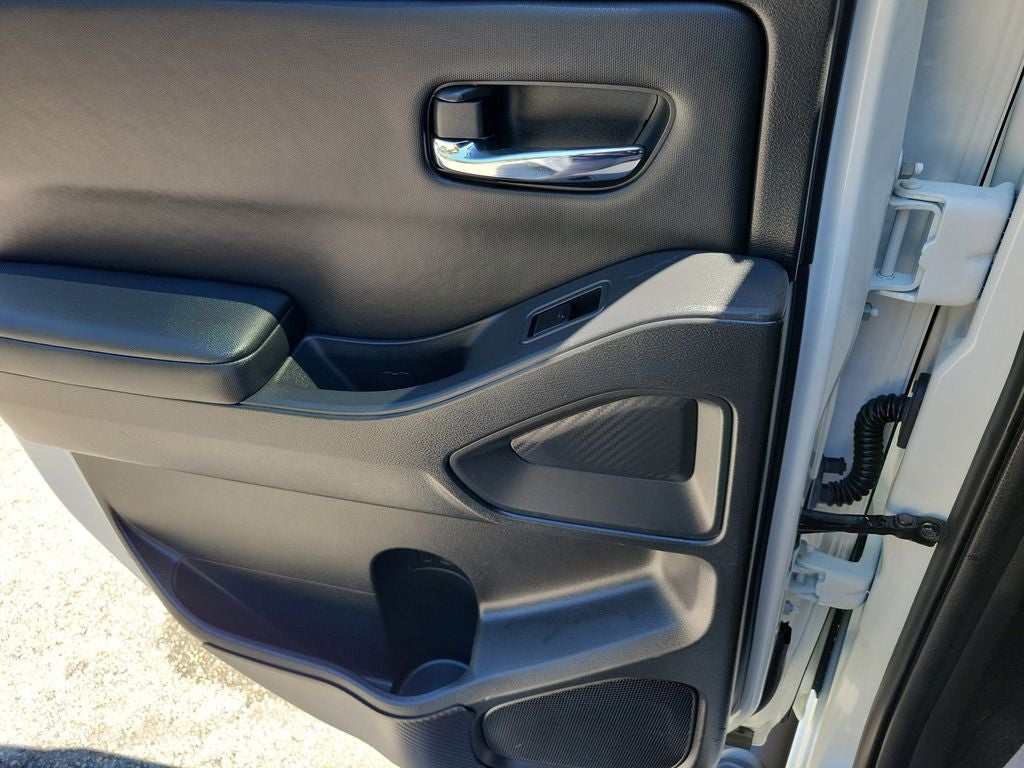 2023 Nissan Frontier SV MIDNIGHT EDITION