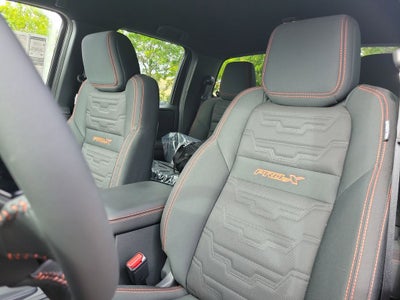 2026 Nissan Frontier PRO-X CONVENIENCE