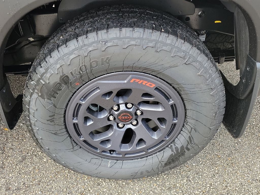 2026 Nissan Frontier PRO-X CONVENIENCE