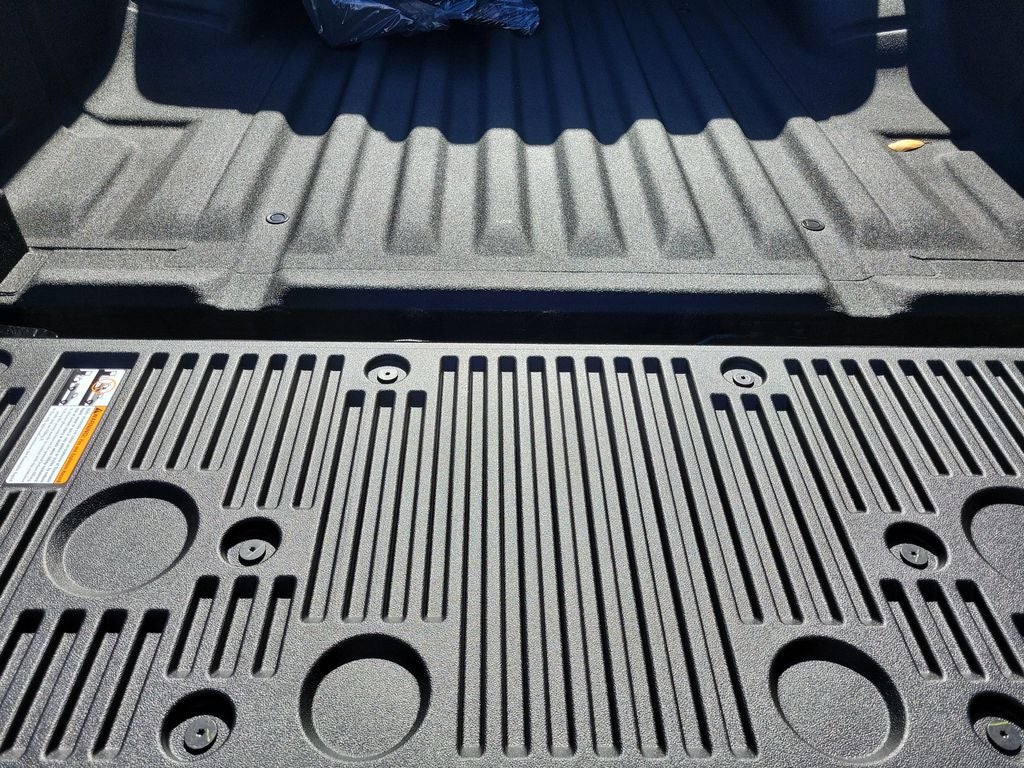 2026 Nissan Frontier PRO-4X PREMIUM