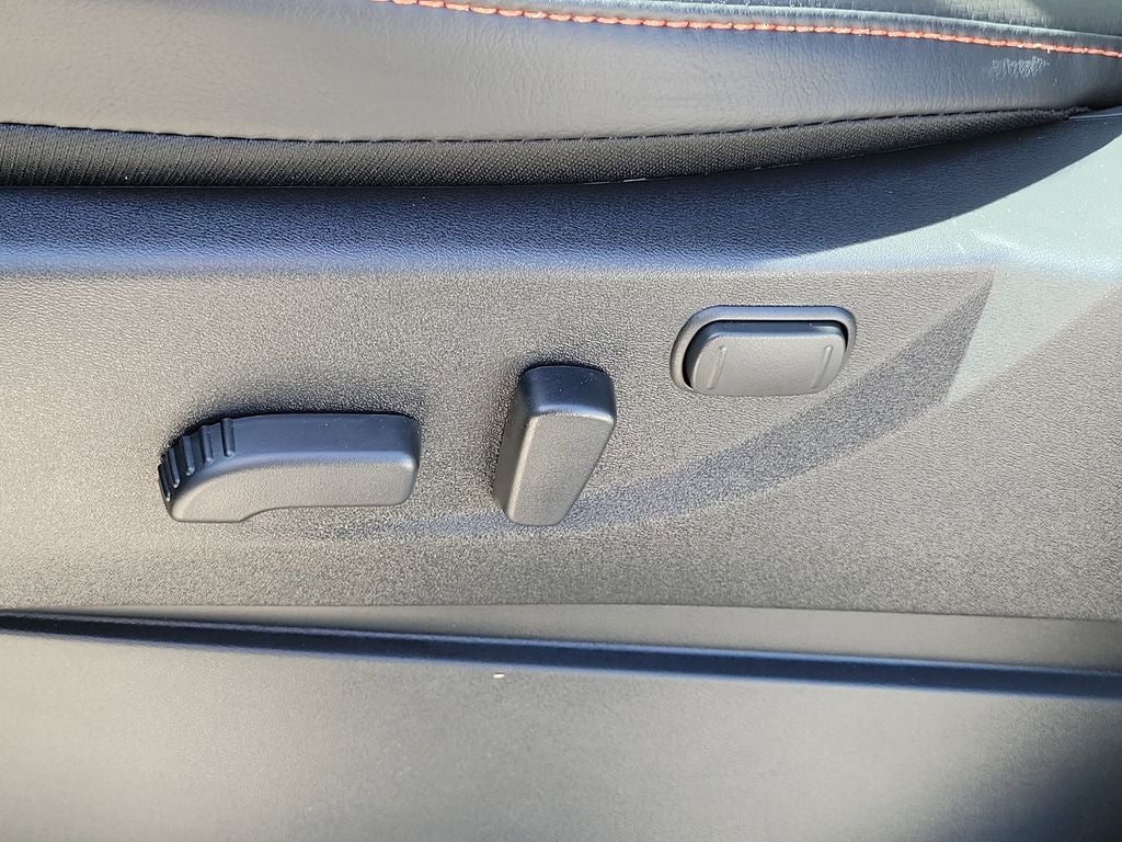 2026 Nissan Frontier PRO-4X PREMIUM