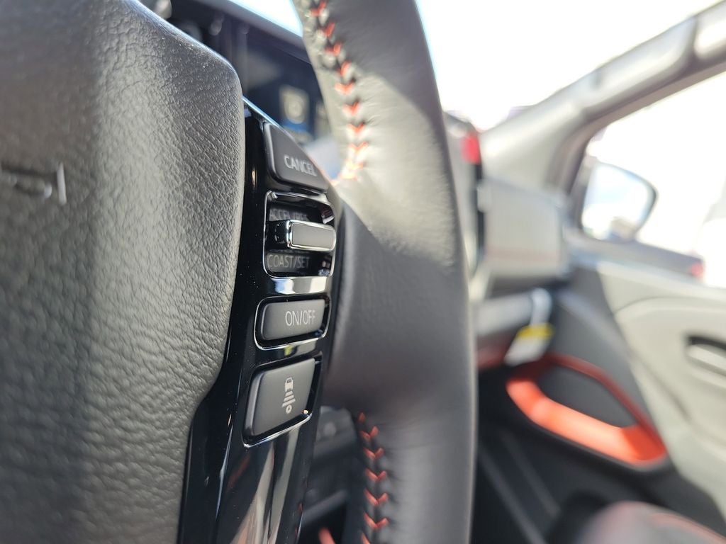 2026 Nissan Frontier PRO-4X Premium