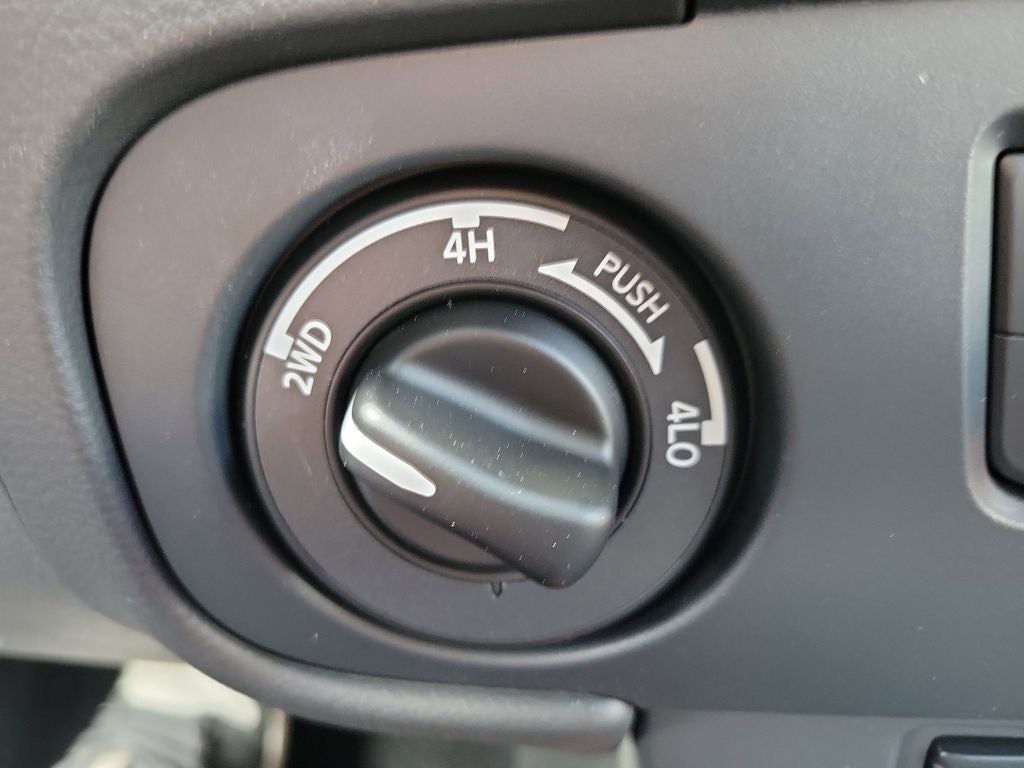 2026 Nissan Frontier PRO-4X Premium