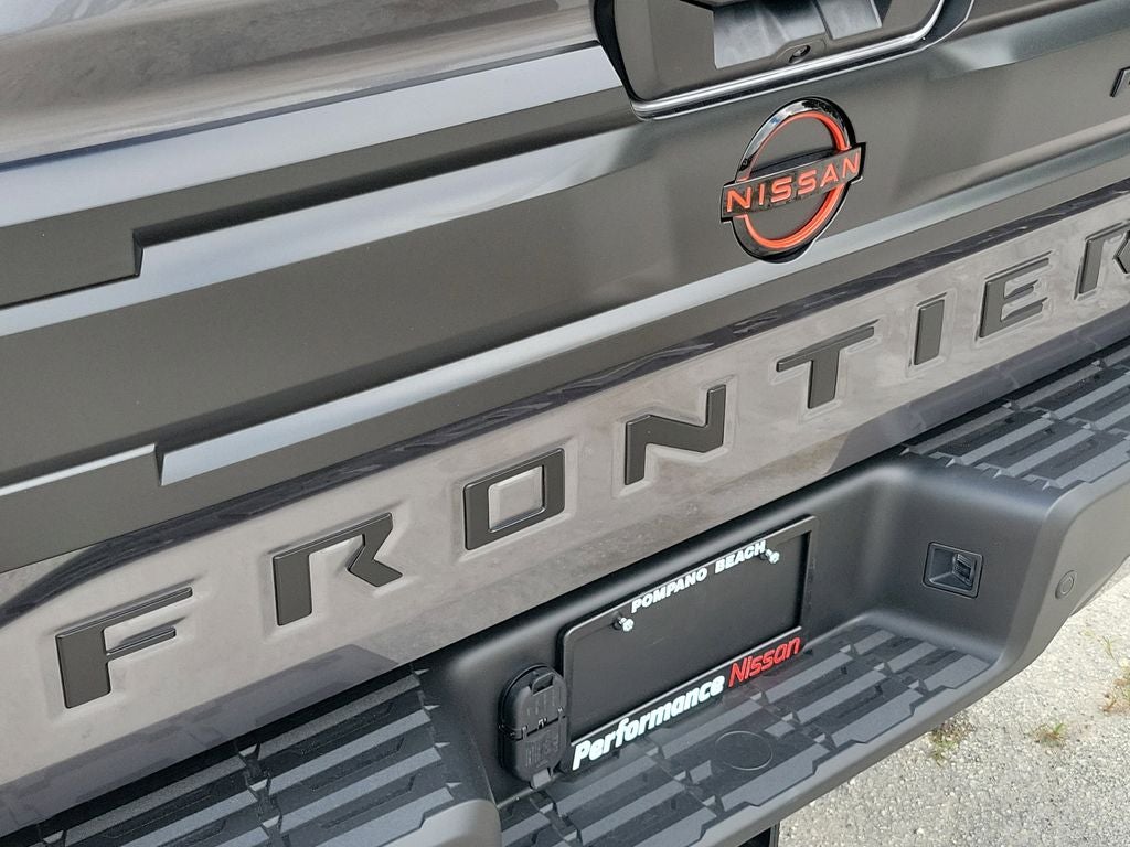 2026 Nissan Frontier PRO-4X CONVENIENCE