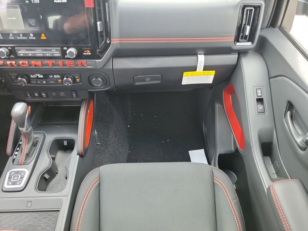 2026 Nissan Frontier PRO-4X CONVENIENCE