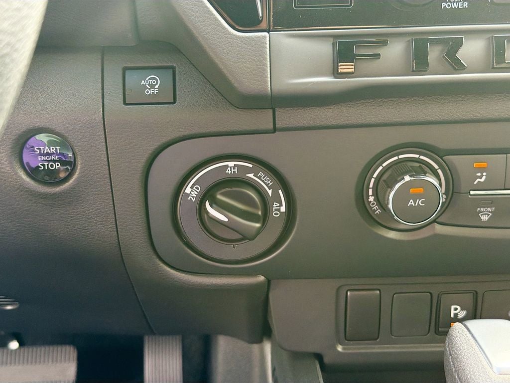 2026 Nissan Frontier SV