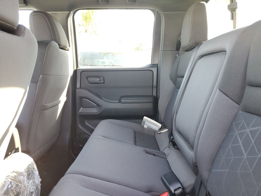 2026 Nissan Frontier SV Convenience