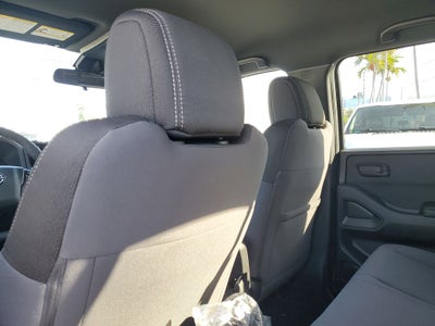 2026 Nissan Frontier SV Convenience