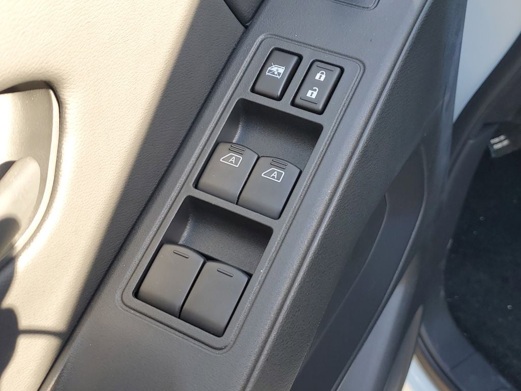 2026 Nissan Frontier SV Convenience