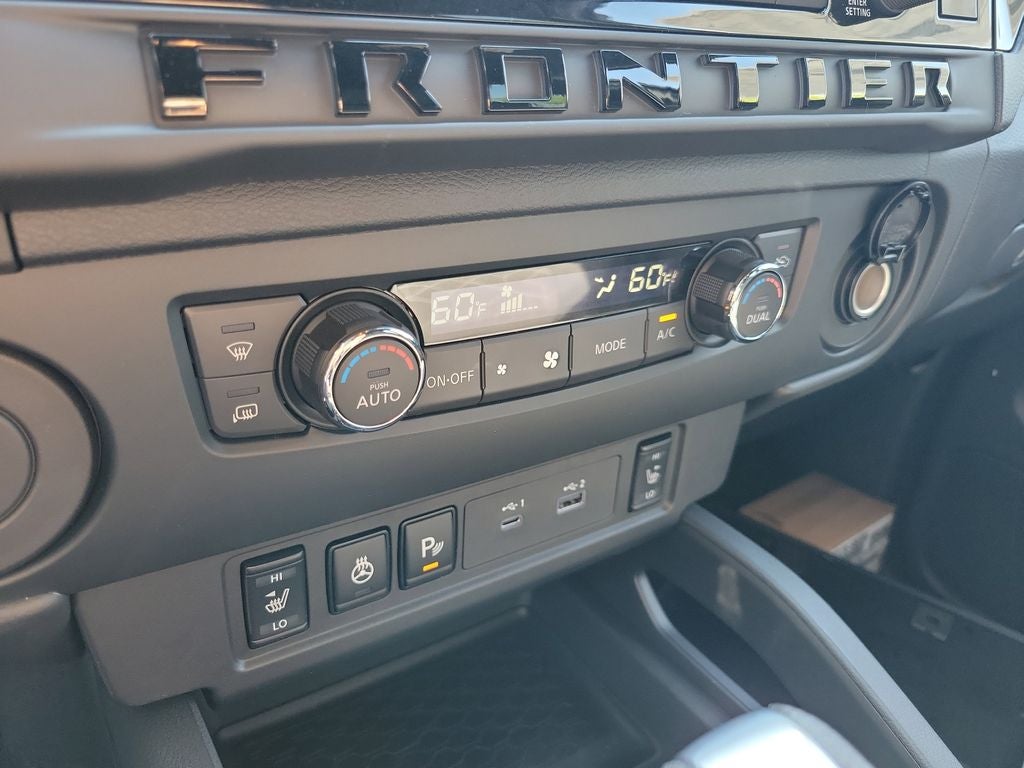 2026 Nissan Frontier SV