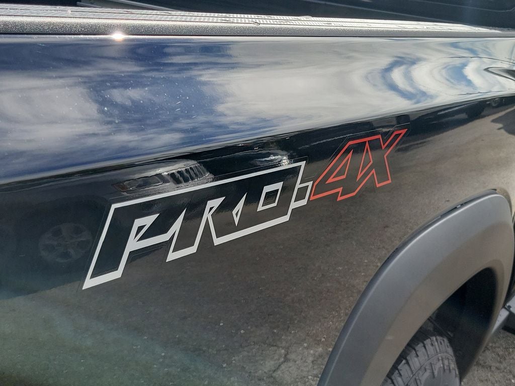 2026 Nissan Frontier PRO-4X CONVENIENCE