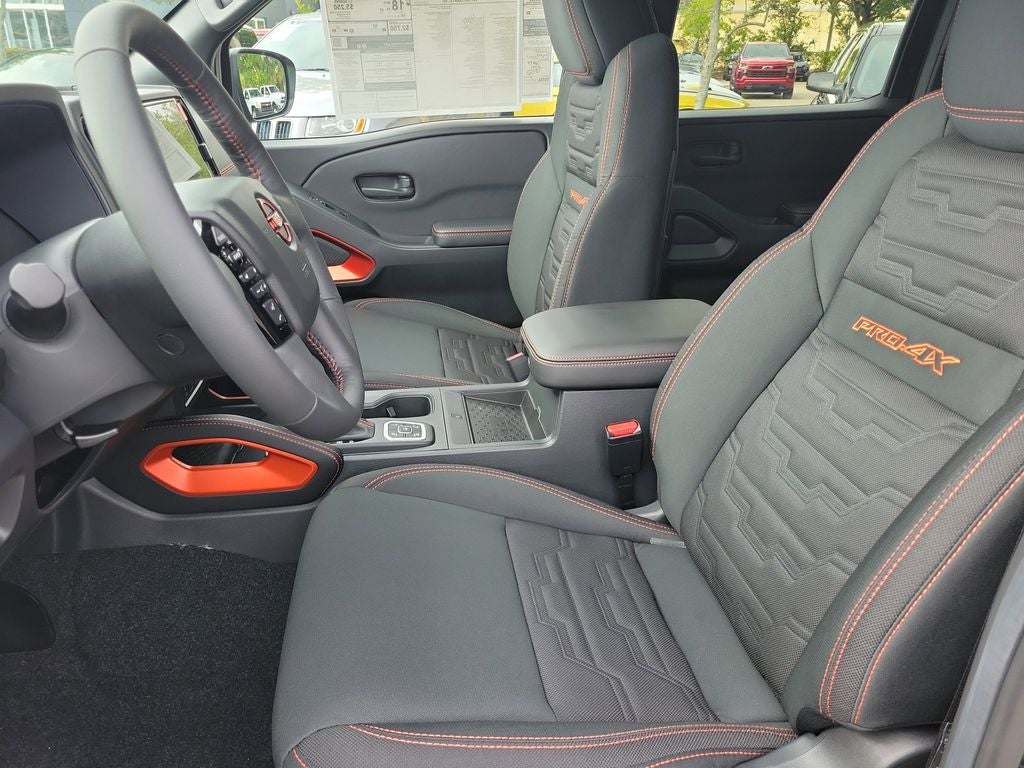 2026 Nissan Frontier PRO-4X CONVENIENCE