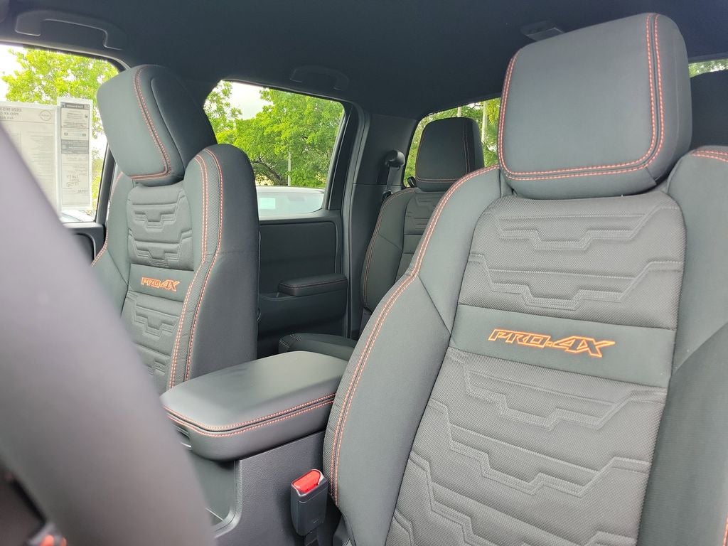 2026 Nissan Frontier PRO-4X CONVENIENCE