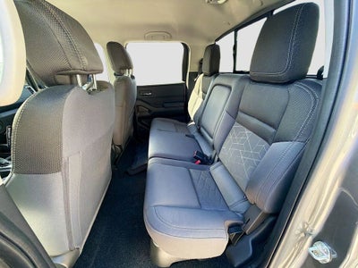2025 Nissan Frontier SV LONG BED 4X4