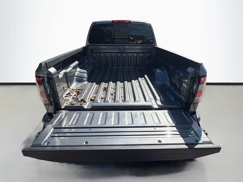 2025 Nissan Frontier SV LONG BED 4X4